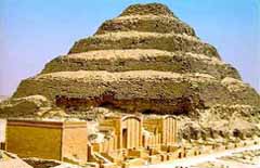 Пирамида Джосера в Саккаре